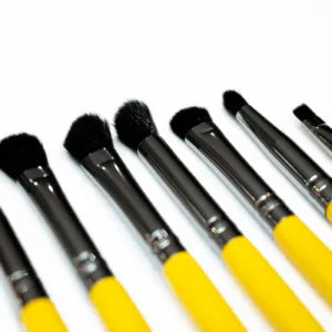 EYE ESSENTIAL Set 7 Brochas