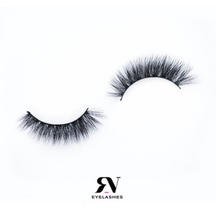 RV Eyelashes