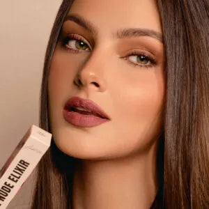 Matte intense lip color